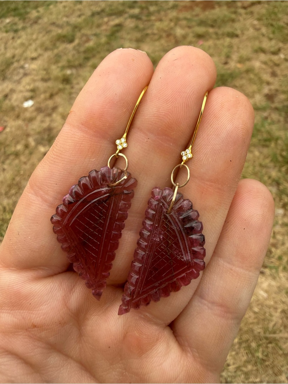 25.80ctw solid 14k gold genuine hand carved tourmaline/ diamond earrings - Picture 14 of 16